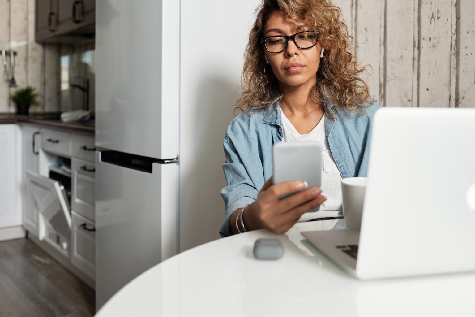 Messages de prise de nouvelles : restez connecté en toute simplicité